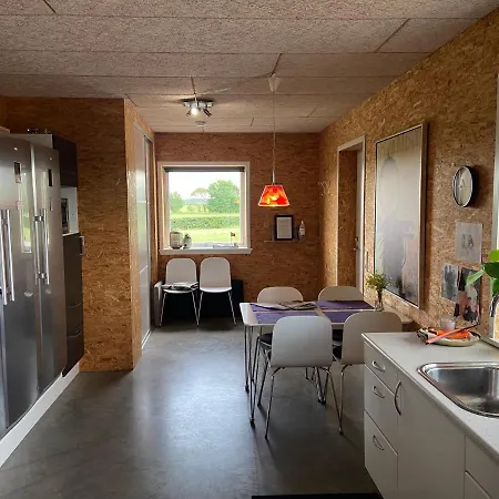 Guesthouse With Tee-Kitchen Rødekro